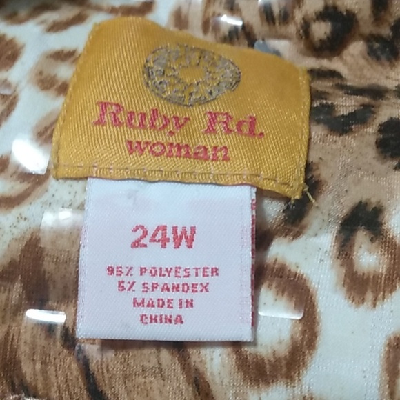 Cheetah Print Textured Jacket Plus - Picture 10 of 12